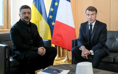 Зеленски подготвува да им претстави ажуриран мировен план на САД