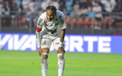 Нејмар протиб мислењето на лекарите, се враќа на теренот