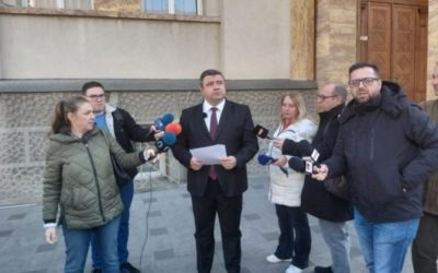 ВМРО-ДПМНЕ, ВРЕДИ и ЗНАМ поднесоа „Резолуција за осуда на манипулациите на опозицијата“ во врска со мигрантите