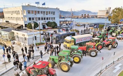 Грчките фармери ќе ги деблокираат патиштата за Божикните празници