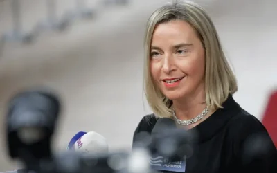 Могерини ослободена од притвор во истрагата за измама