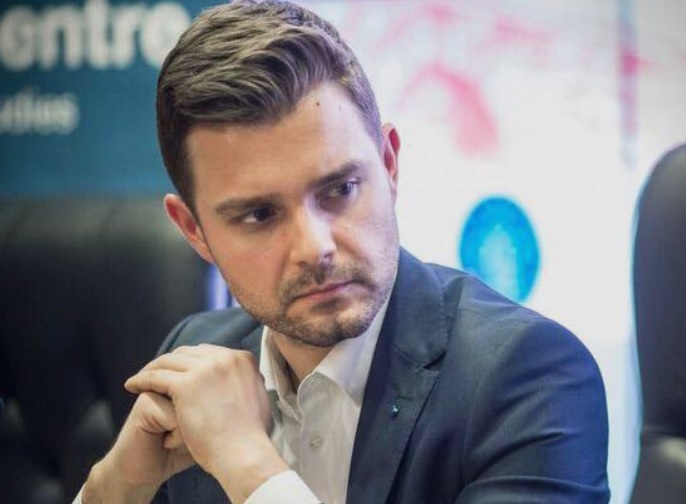 Муцунски: Во следните шест месеци позитивно ќе се изненадите од визната политика на САД кон Македонија