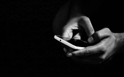 Пазарот на смартфони забележа пораст втора година по ред