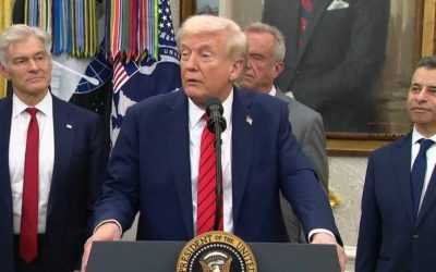 Трамп: Не планираме да враќаме пари на компаниите поради царините