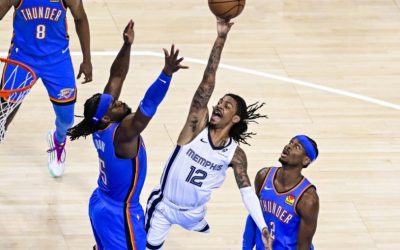 Џа Морант ја заврши сезоната поради повреда на лактот