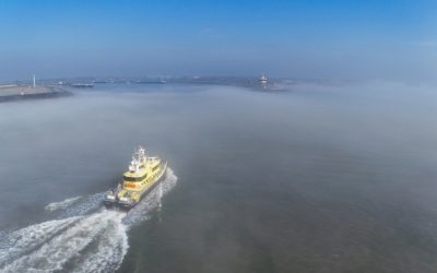 Израел соопшти дека го уби командантот на иранската морнарица што го затвори Ормутскиот теснец