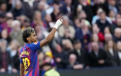 Барцелона одбила понуда од 250 милиони евра за Јамин Ламал