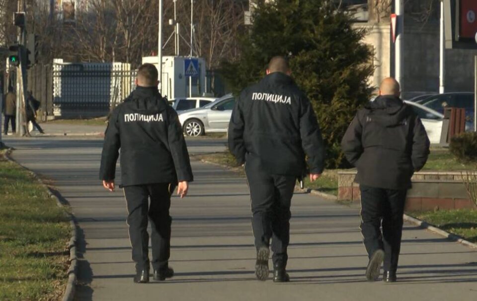 МВР со снимките од камерите на дискотеката “Пјур” ќе утврдува што се случило при инцидентот со полицајците