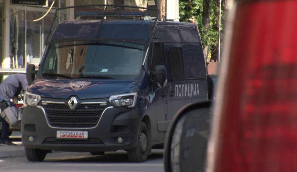 Гостиварчанец осомничен за убиство, лажел дека татко му  паднал во бањата