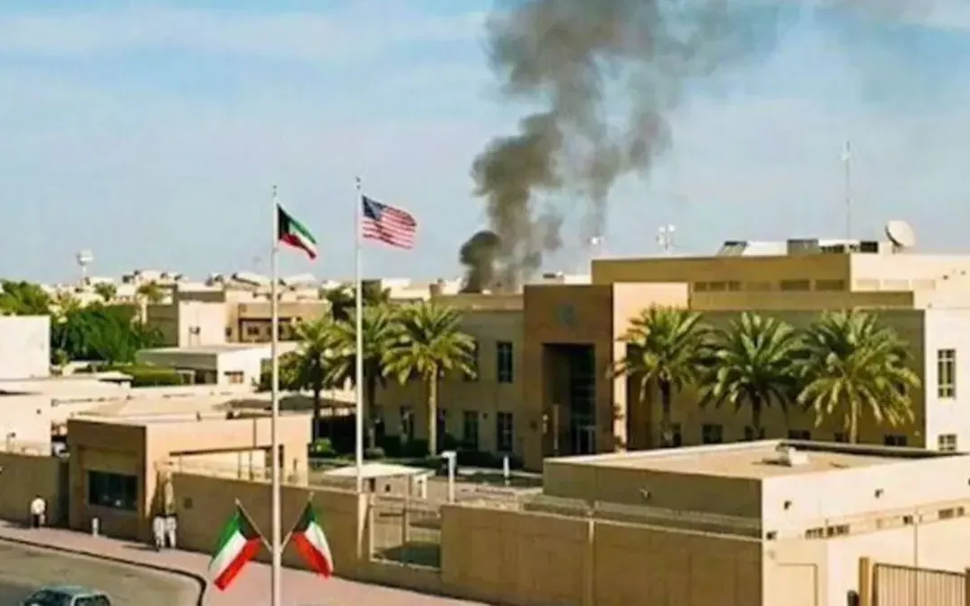 Американската амбасада во Саудиска Арабија погодена со дронови