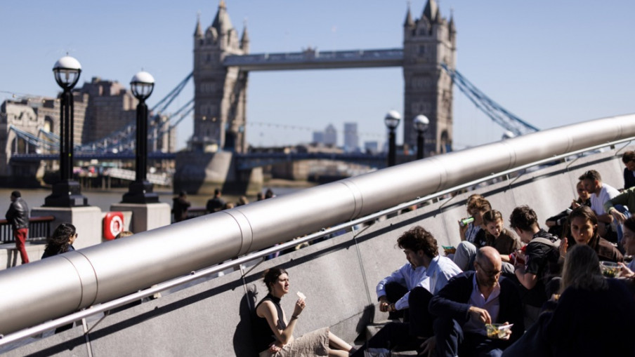 Британците имаат се помалку пари за храна и греење