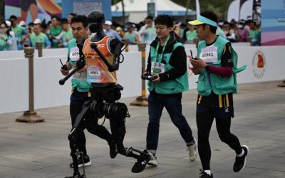 Во Пекинг полумаратон на роботи со повеќе од 300 хуманоидни учесници