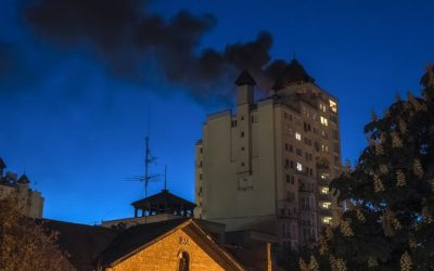 Тројца загинати и 40 повредени во руски напад врз Киев
