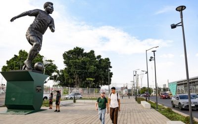 Пред Светското првенство во Гвадалахара откриена статуа на Пеле