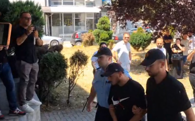 Уапсената директорка на гостиварски Комуналец и двајца други раководители за загадување на водата, спроведени во Судот