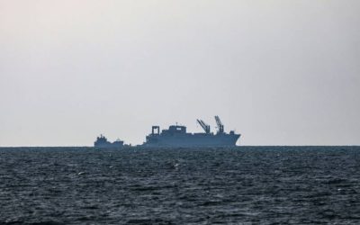Иран планира нови правила за минување на бродовите низ Ормутскиот теснец