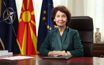 Силјановска Давкова: Државата е пред историски испит