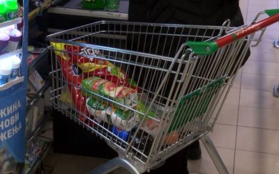 Една минимална плата одвај ги покрива трошоците за храна и пијалаци во месецот